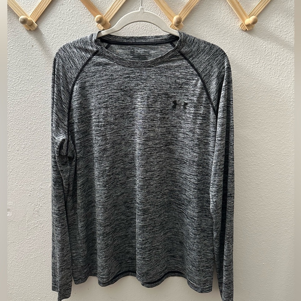 Under Armour long sleeve workout shirt